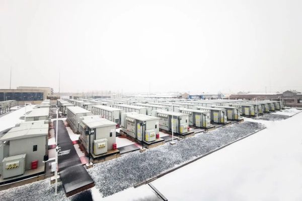 从上能电气定增165亿扩产15GW储能逆变器看光储市场发展空间(图2)