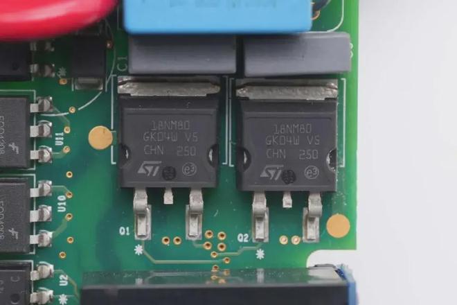 盘点ENPHASE光伏逆变器内置的那些MOS管(图3)