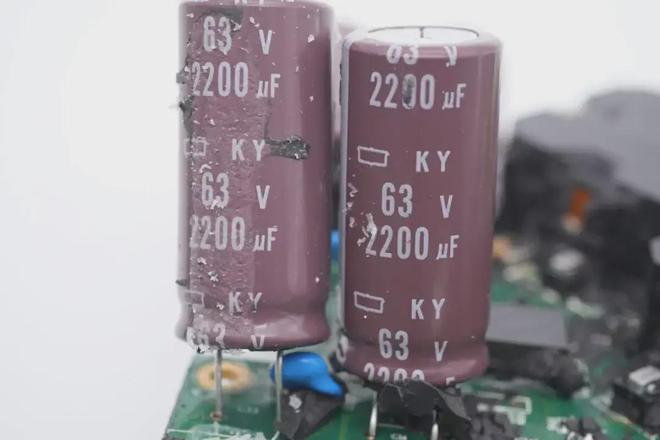 多品牌微型逆变器内部高压电容对比看那些厂商更受青睐？(图3)