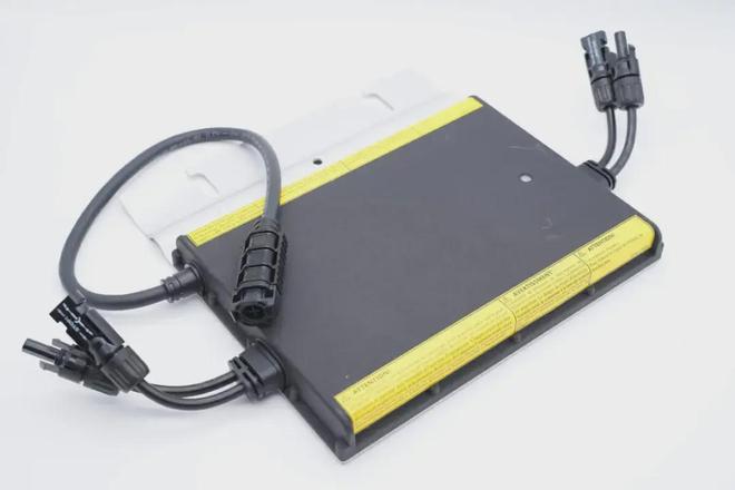 多品牌微型逆变器内部高压电容对比看那些厂商更受青睐？(图16)