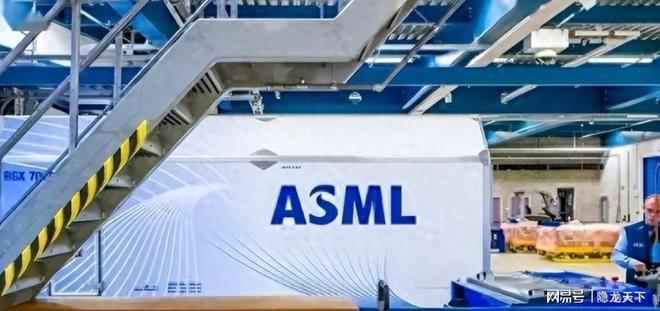 光刻机巨头开始慌了中国造不成光刻机但是要造一个工厂！(图2)