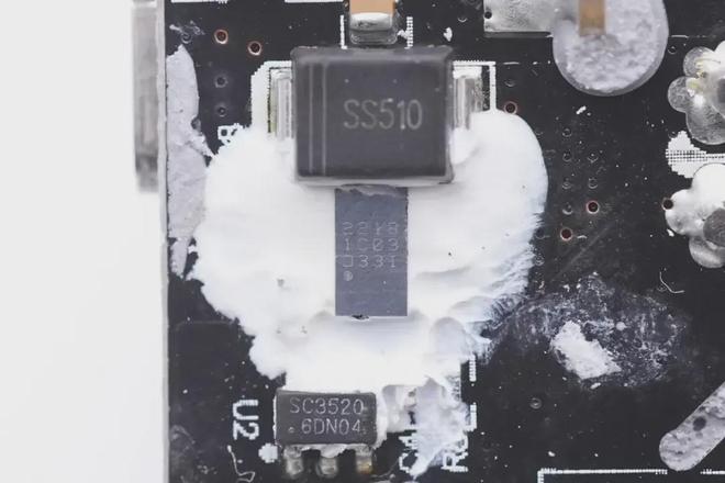 一文了解那些内置低压氮化镓器件的电子设备(图2)